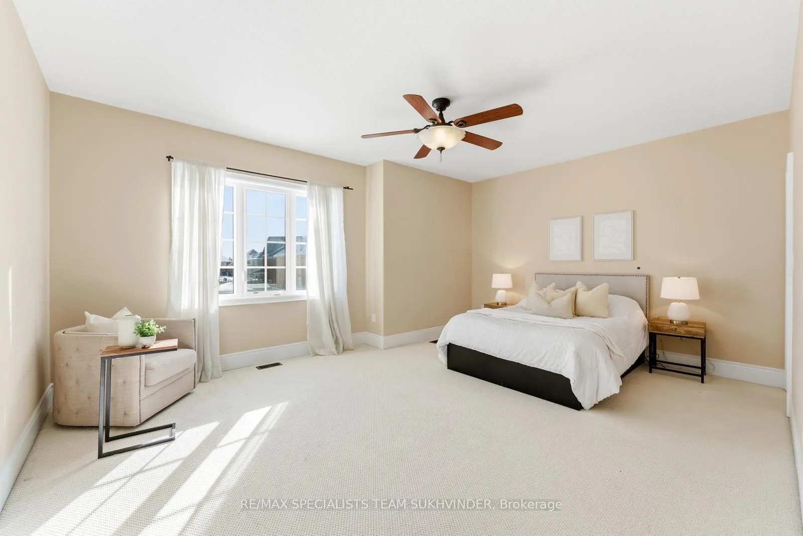 Photo 20 of 102 Belladonna Circle, Brampton, Toronto Gore Rural Estate — HOMEH