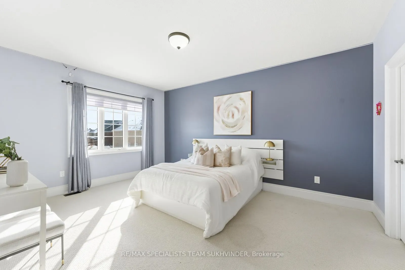 Photo 25 of 102 Belladonna Circle, Brampton, Toronto Gore Rural Estate — HOMEH