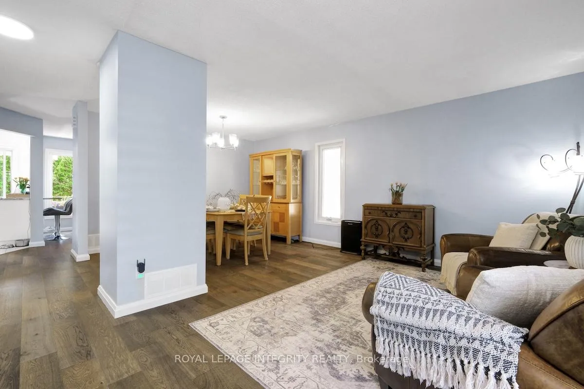 Photo 10 of 1575 Des Grives Crescent, Ottawa, Orleans/Sunridge — HOMEH