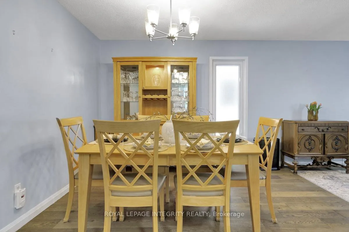 Photo 11 of 1575 Des Grives Crescent, Ottawa, Orleans/Sunridge — HOMEH