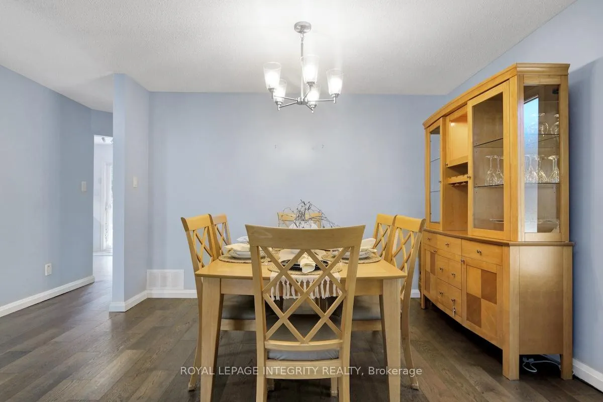 Photo 13 of 1575 Des Grives Crescent, Ottawa, Orleans/Sunridge — HOMEH