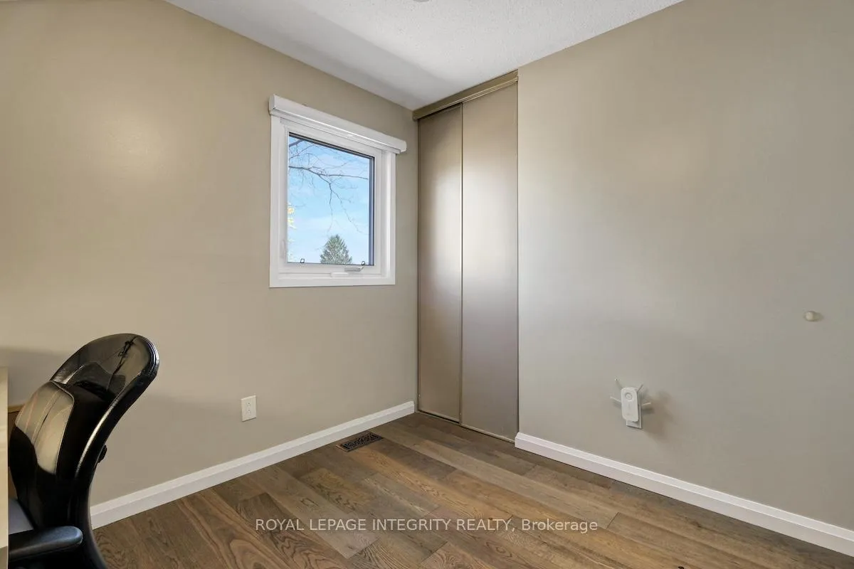 Photo 31 of 1575 Des Grives Crescent, Ottawa, Orleans/Sunridge — HOMEH
