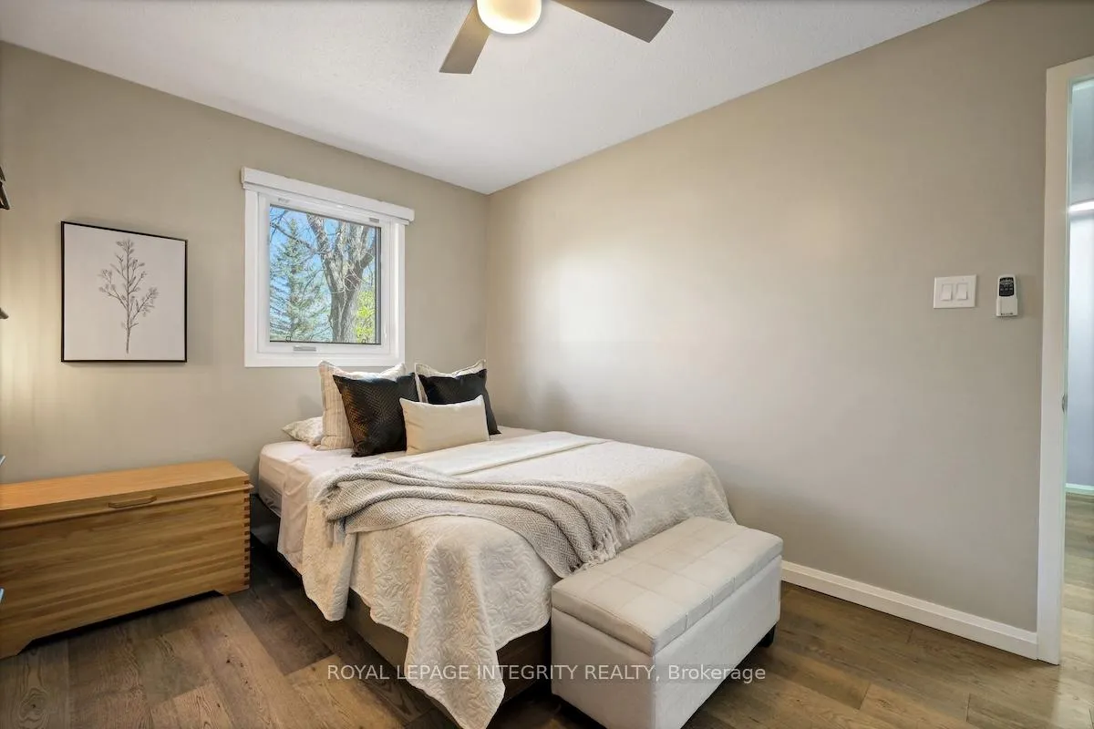 Photo 33 of 1575 Des Grives Crescent, Ottawa, Orleans/Sunridge — HOMEH