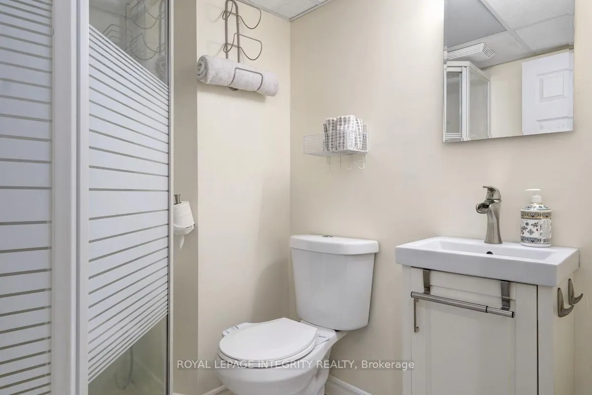 Photo 39 of 1575 Des Grives Crescent, Ottawa, Orleans/Sunridge — HOMEH