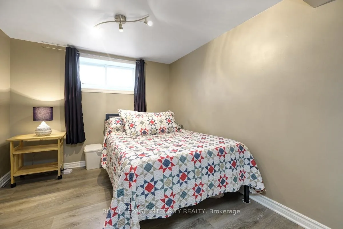 Photo 41 of 1575 Des Grives Crescent, Ottawa, Orleans/Sunridge — HOMEH