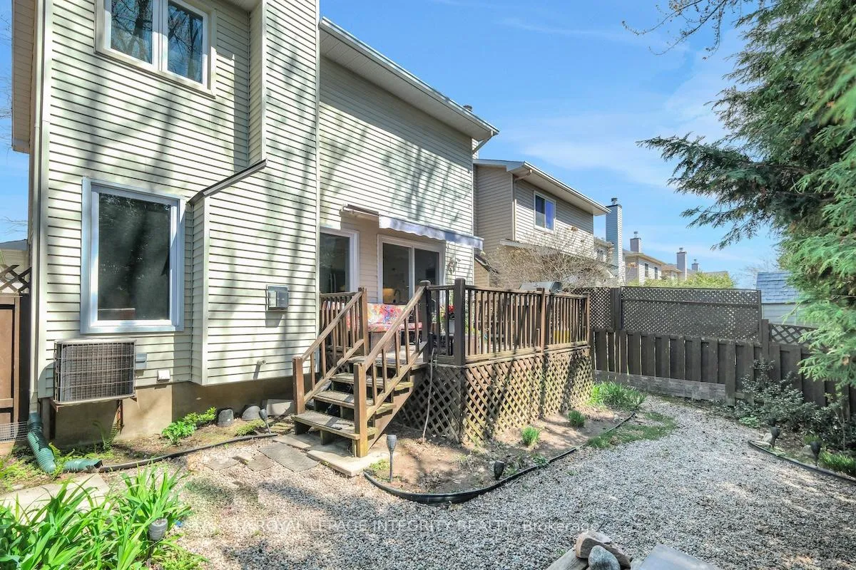 Photo 45 of 1575 Des Grives Crescent, Ottawa, Orleans/Sunridge — HOMEH