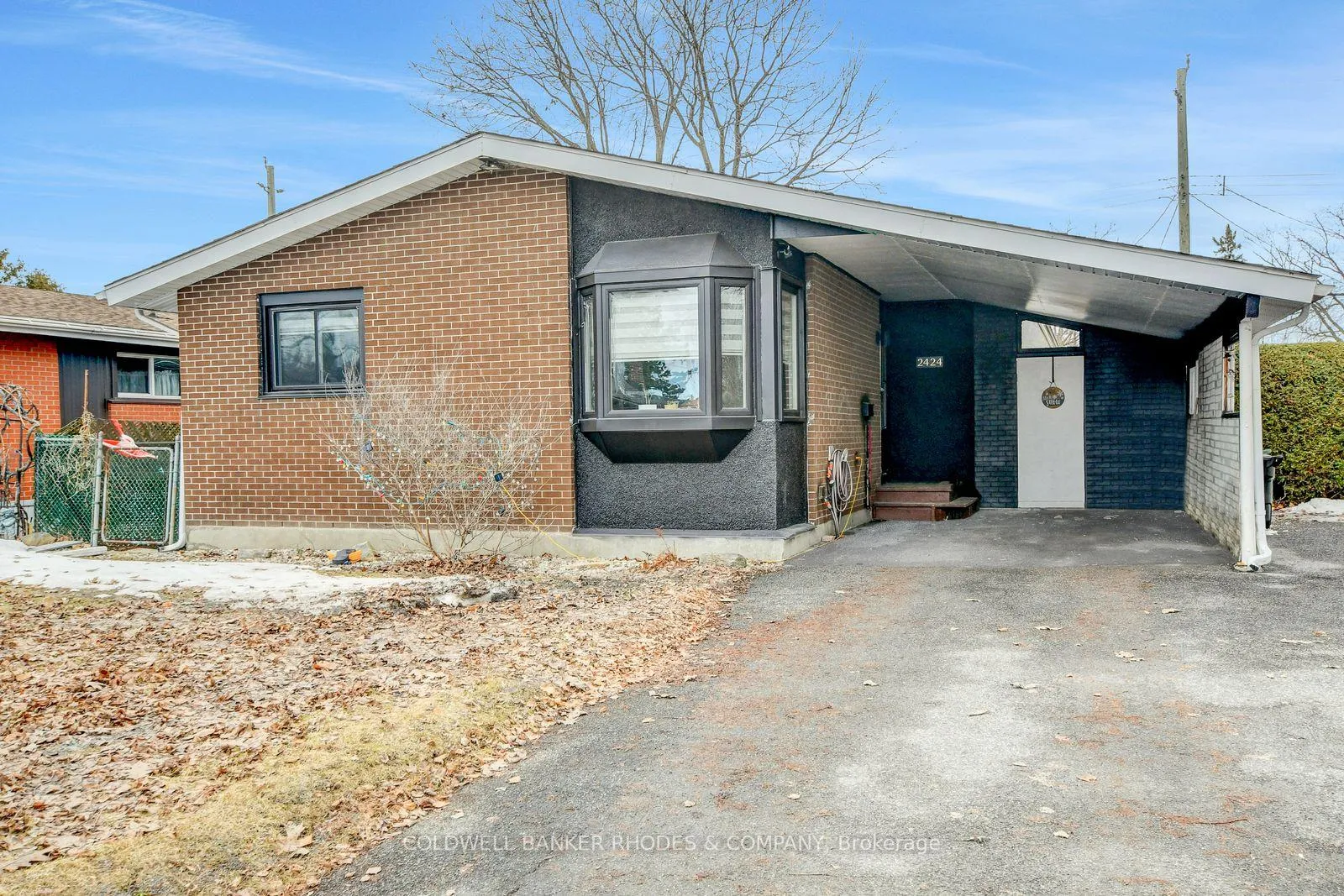 Photo 2 of 2424 Heaton Avenue, Ottawa, Hawthorne Meadows — HOMEH