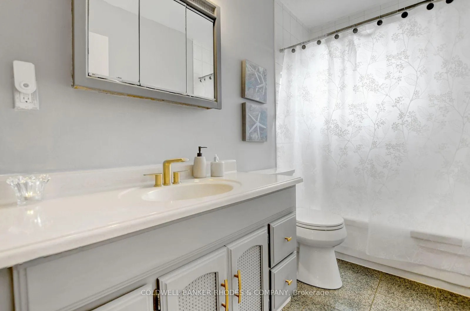Photo 20 of 2424 Heaton Avenue, Ottawa, Hawthorne Meadows — HOMEH