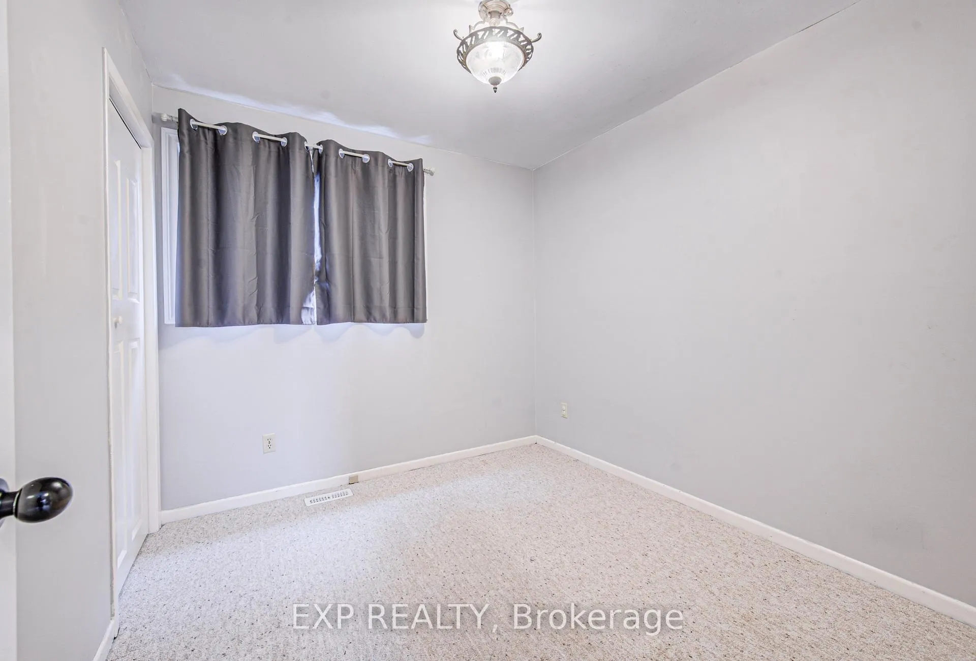 Photo 20 of 8 Sanford Crescent, Brampton, Northwood Park — HOMEH