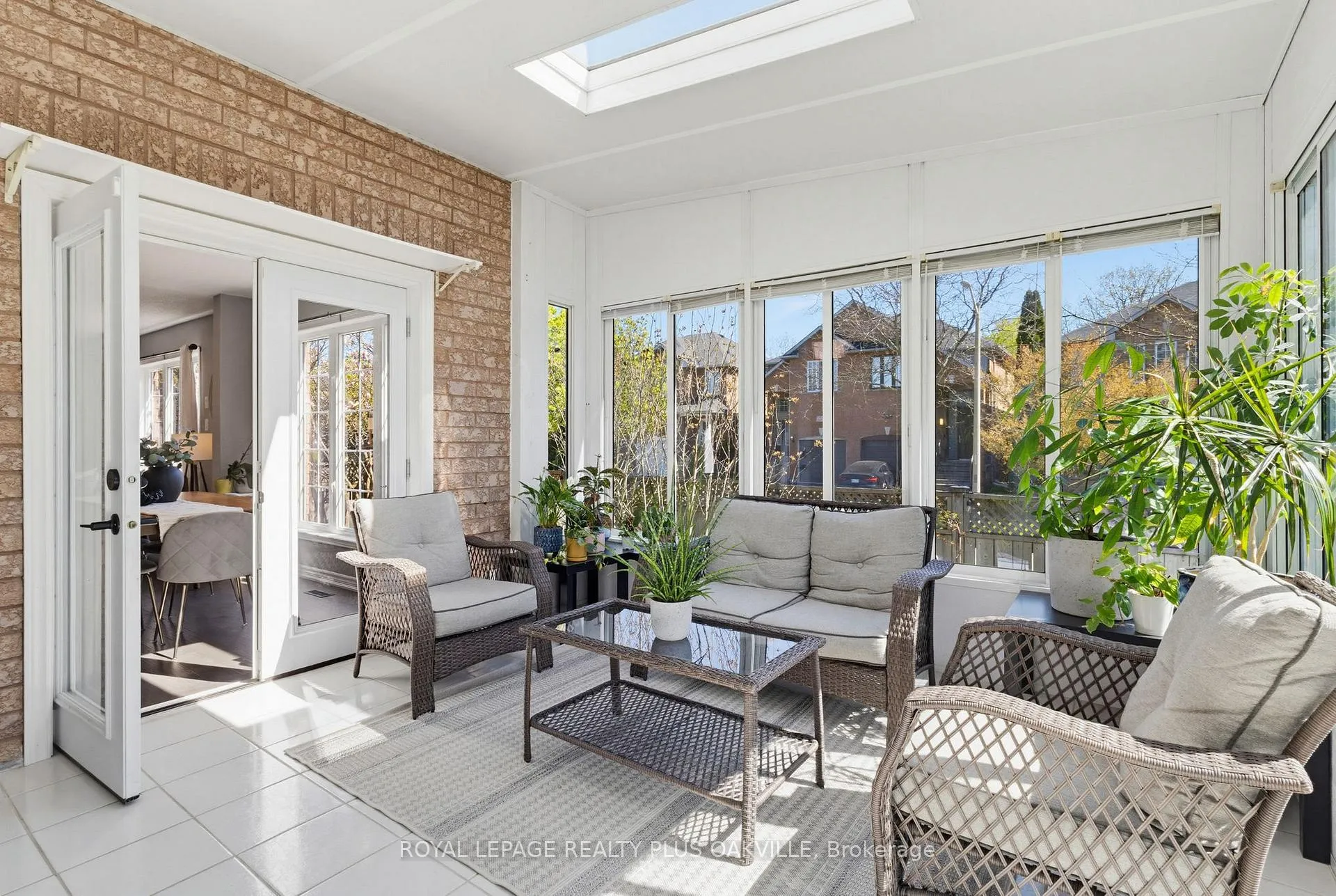 Photo 20 of 5200 Des Jardines Drive, Burlington, Uptown — HOMEH