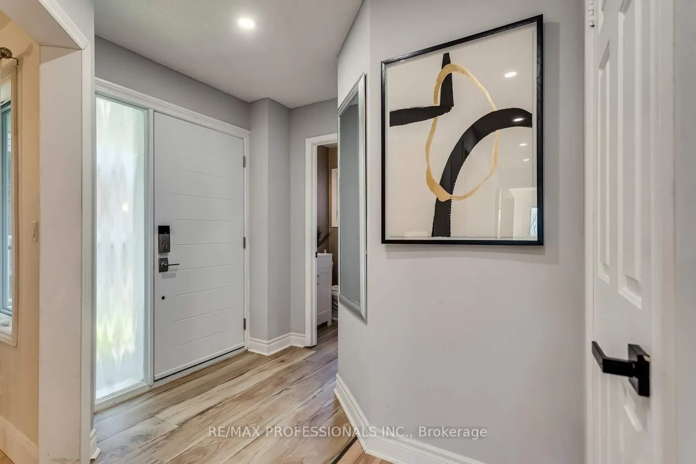 Photo 4 of 32 Heaver Drive, Whitby, Pringle Creek — HOMEH