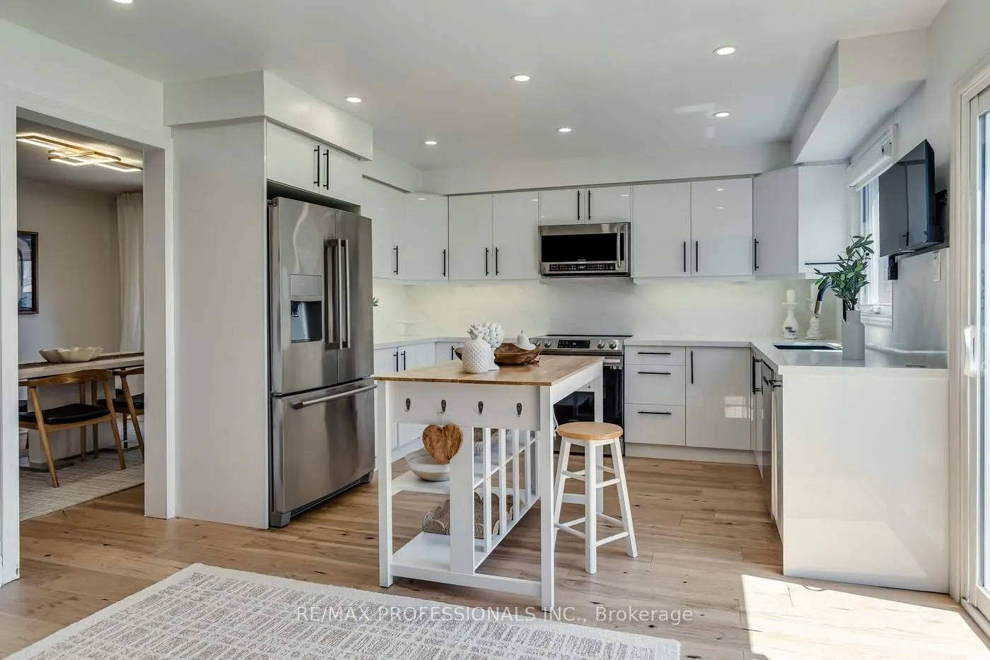 Photo 19 of 32 Heaver Drive, Whitby, Pringle Creek — HOMEH