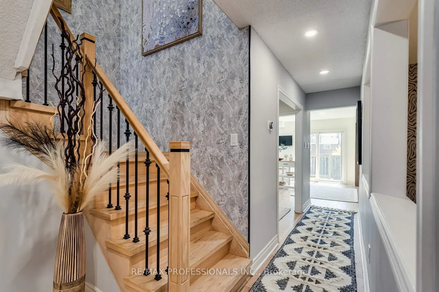 Photo 24 of 32 Heaver Drive, Whitby, Pringle Creek — HOMEH