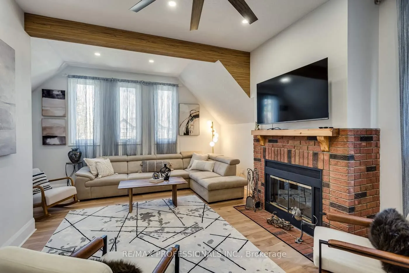 Photo 27 of 32 Heaver Drive, Whitby, Pringle Creek — HOMEH
