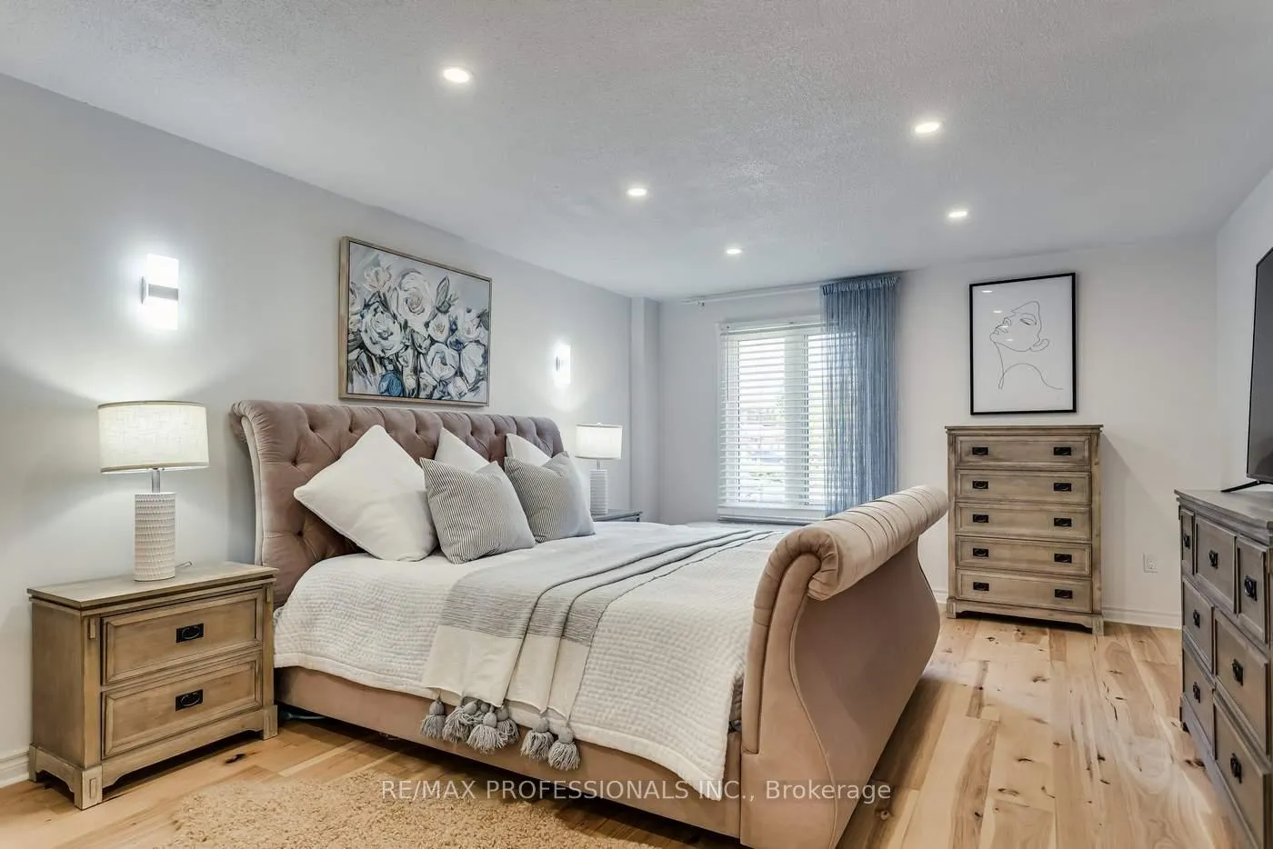 Photo 29 of 32 Heaver Drive, Whitby, Pringle Creek — HOMEH