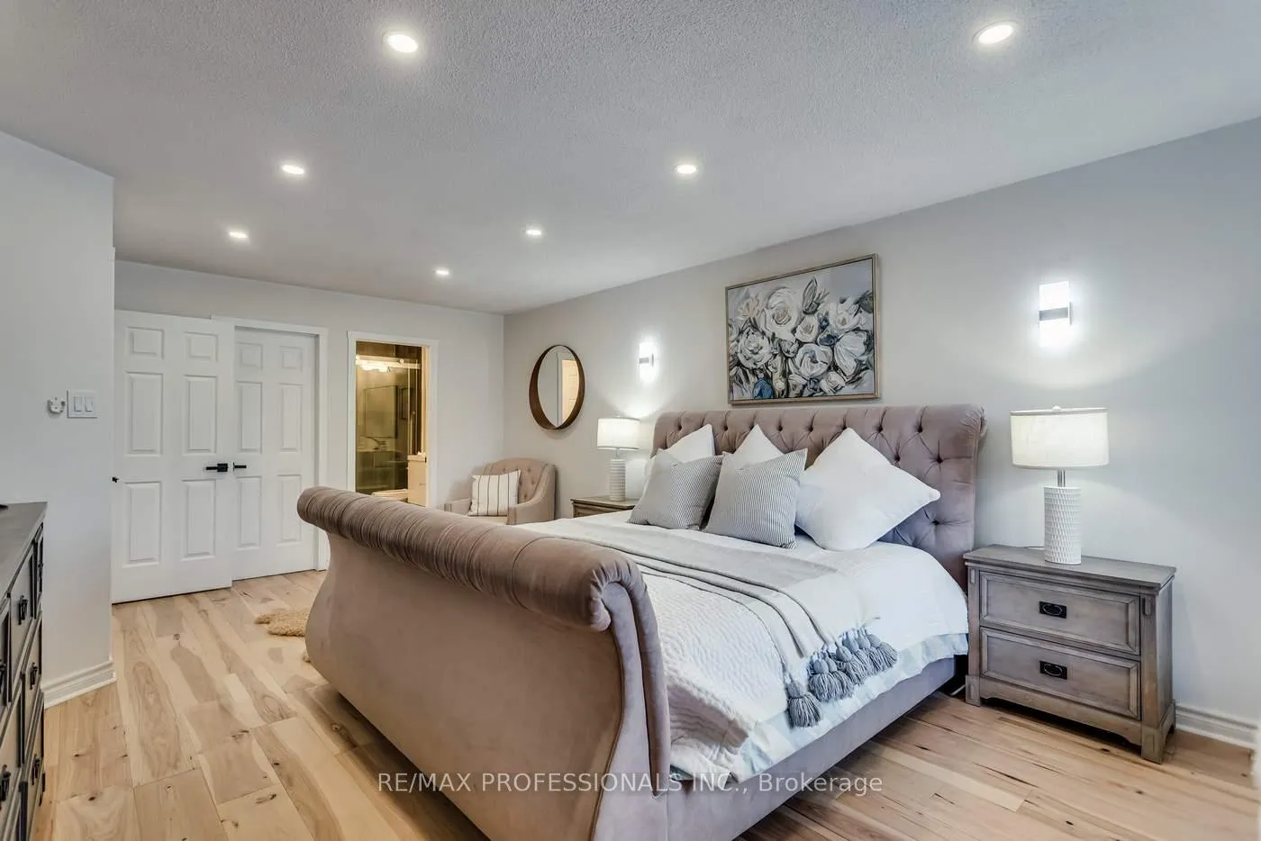 Photo 31 of 32 Heaver Drive, Whitby, Pringle Creek — HOMEH