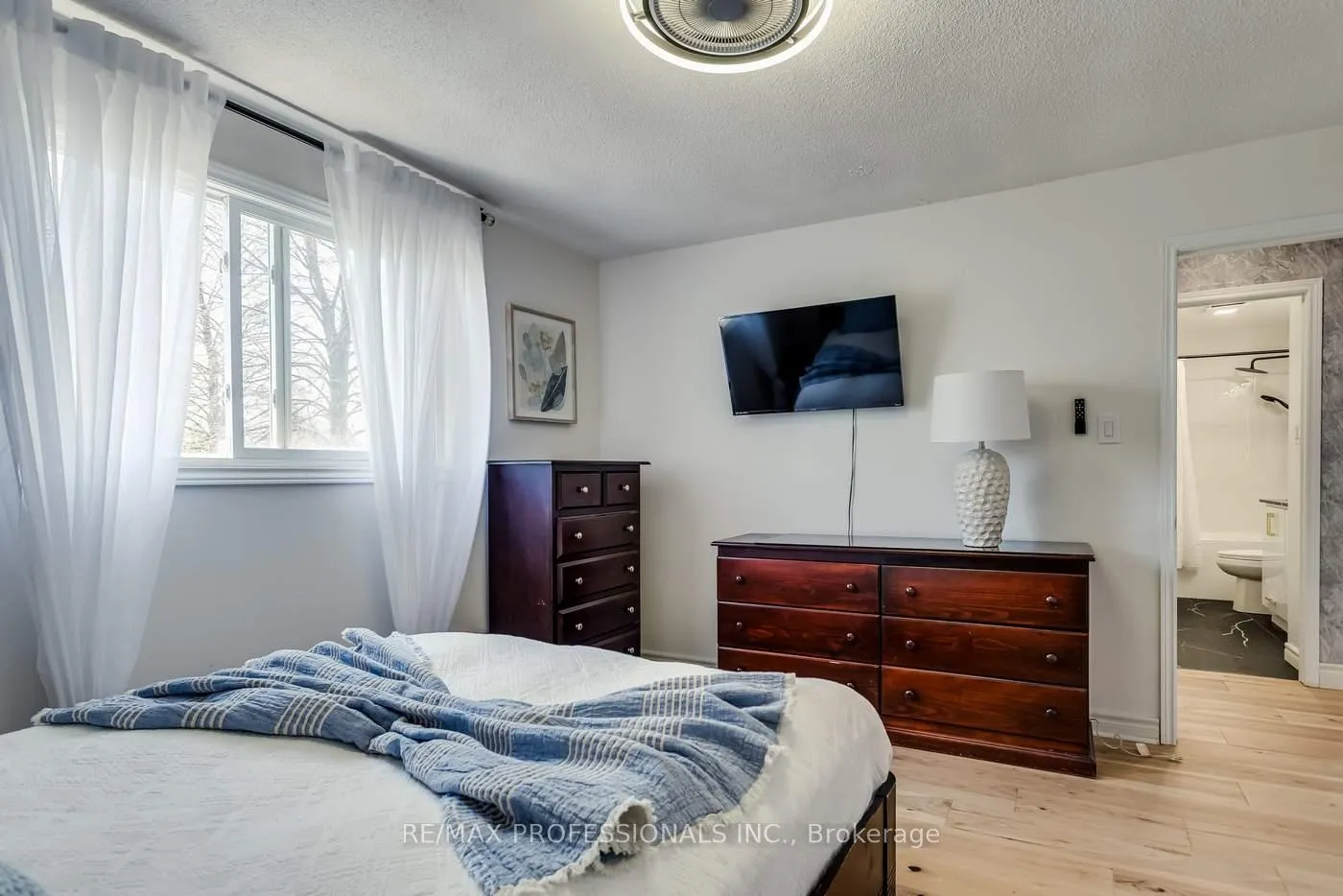 Photo 36 of 32 Heaver Drive, Whitby, Pringle Creek — HOMEH