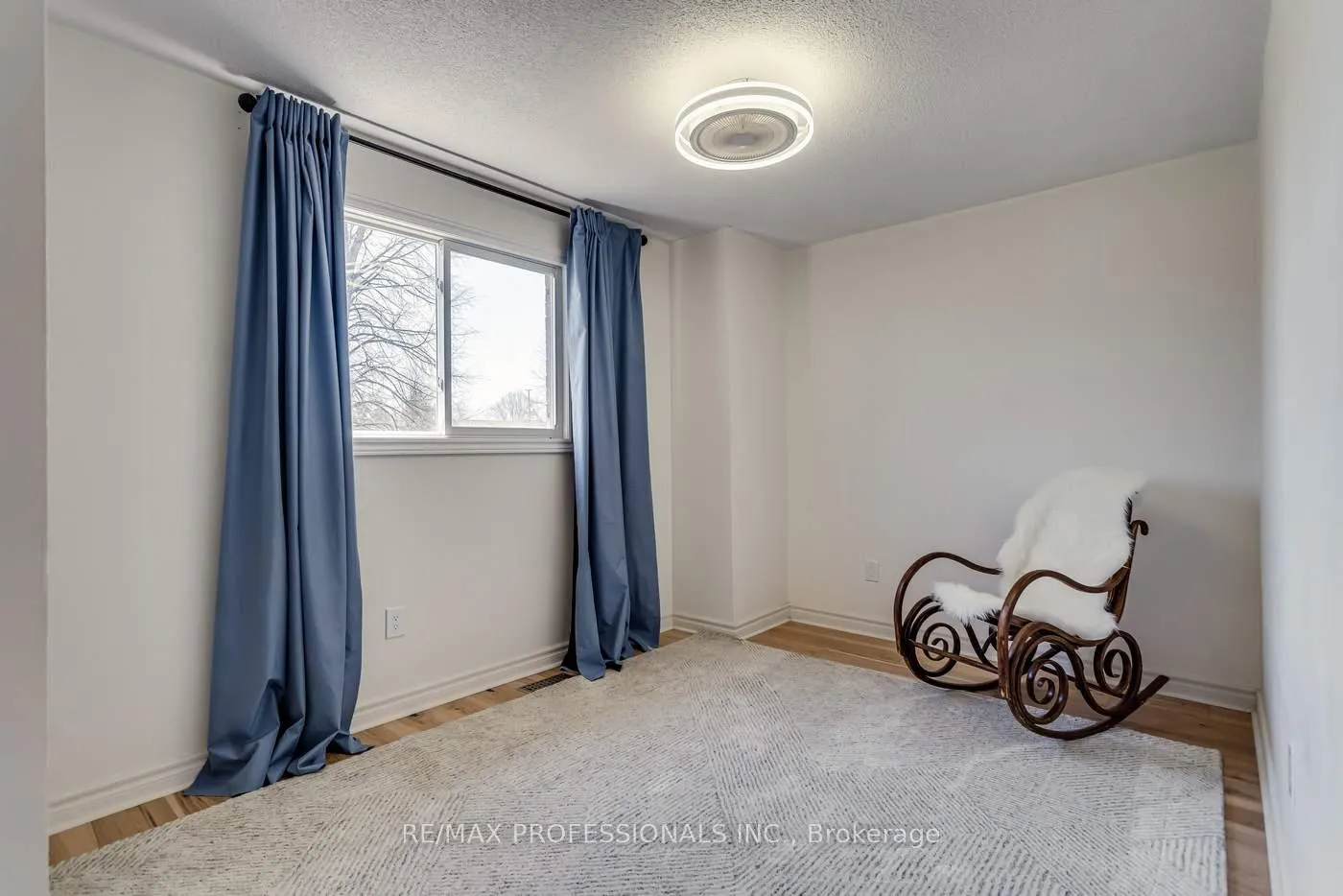 Photo 37 of 32 Heaver Drive, Whitby, Pringle Creek — HOMEH