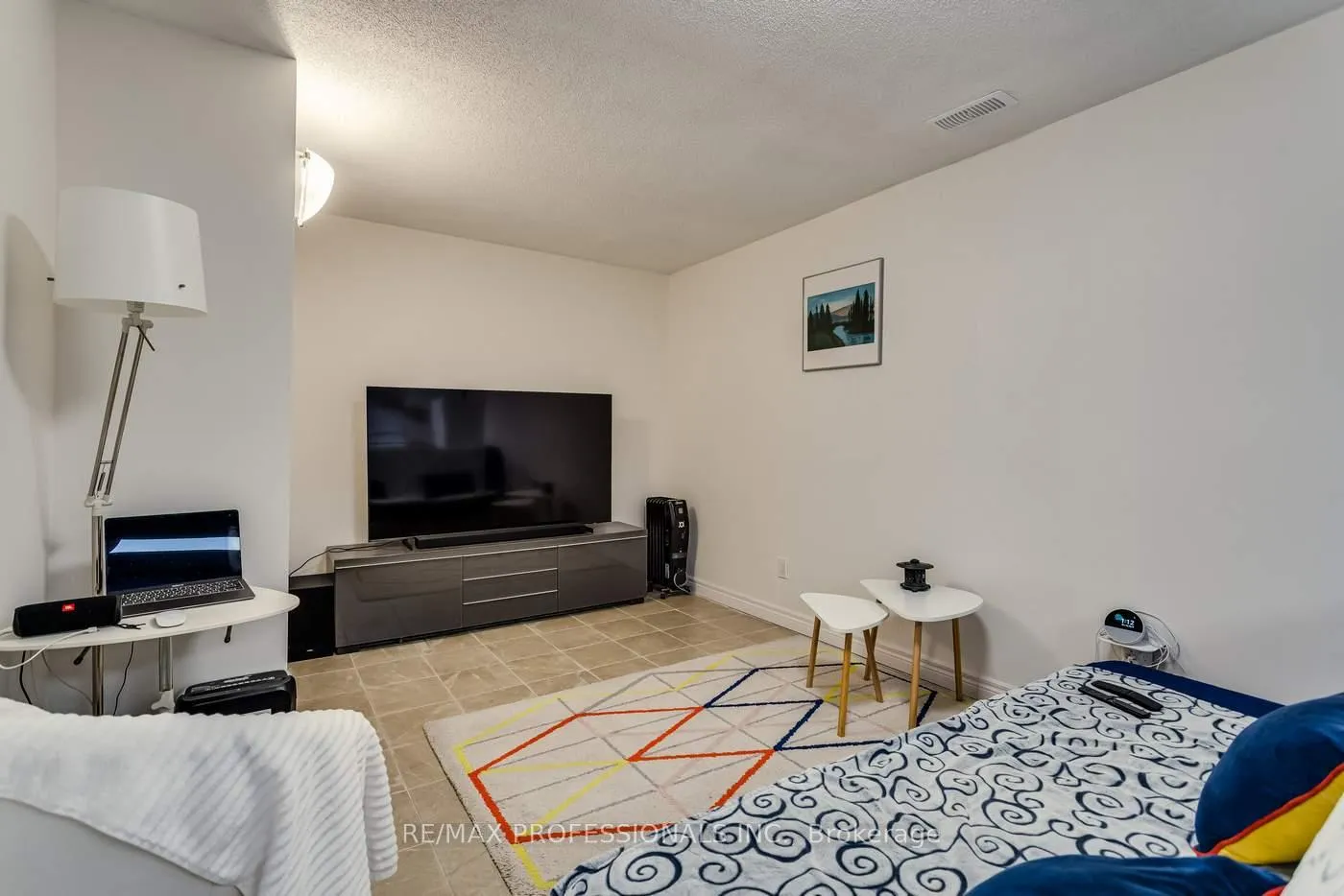 Photo 39 of 32 Heaver Drive, Whitby, Pringle Creek — HOMEH