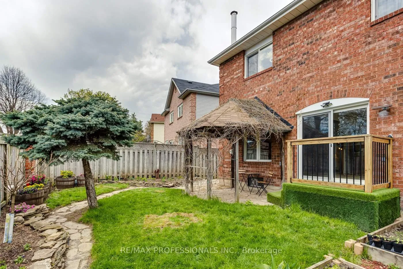 Photo 47 of 32 Heaver Drive, Whitby, Pringle Creek — HOMEH