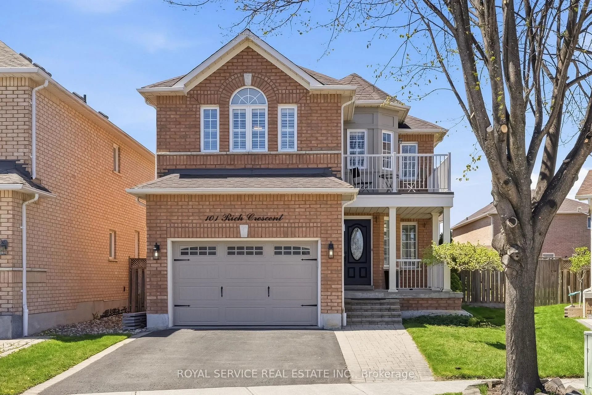 Front of 101 Rich Crescent