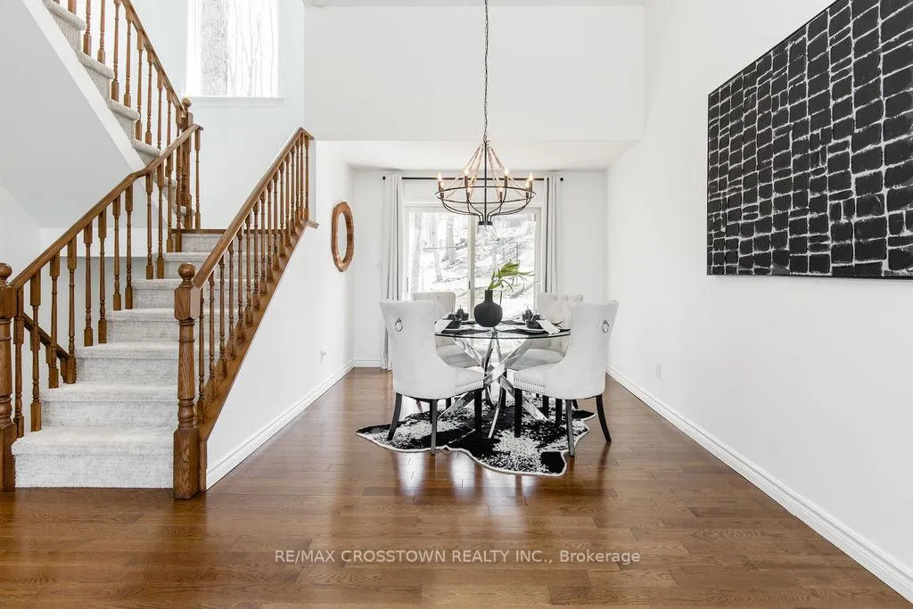 Photo 7 of 10 Beechwood Road, Oro-Medonte, Horseshoe Valley — HOMEH