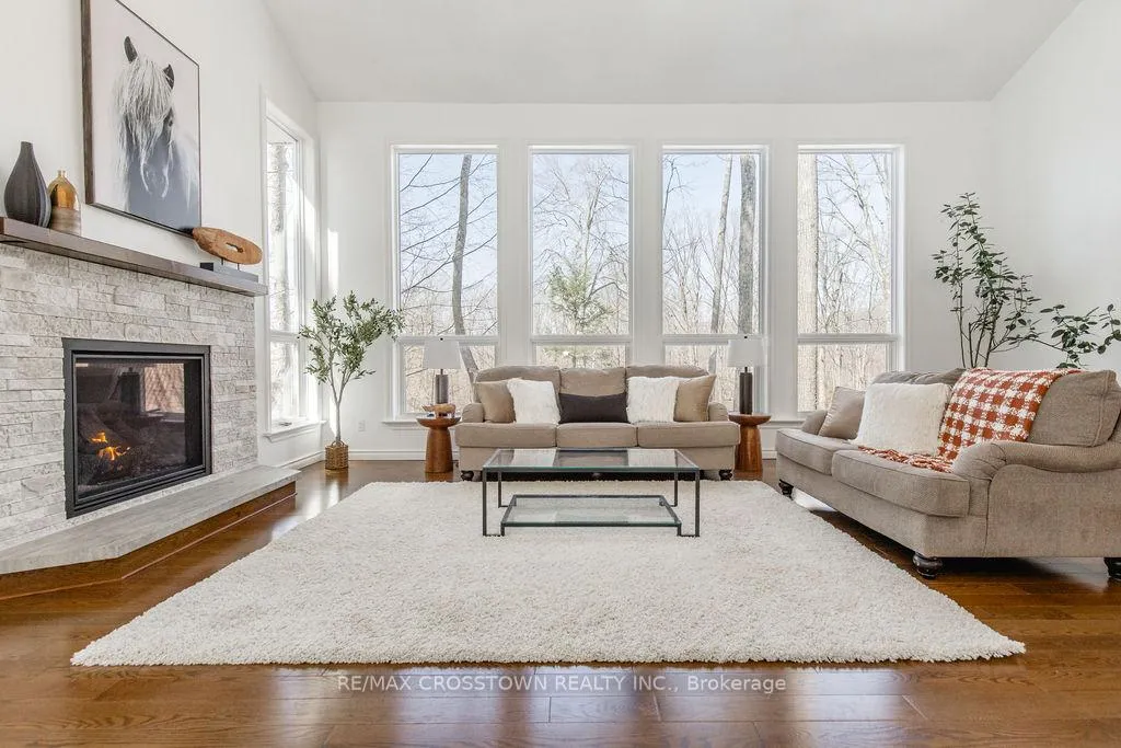 Photo 10 of 10 Beechwood Road, Oro-Medonte, Horseshoe Valley — HOMEH