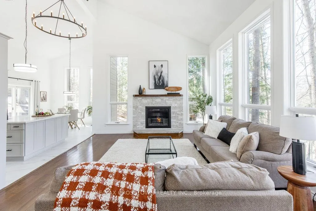 Photo 11 of 10 Beechwood Road, Oro-Medonte, Horseshoe Valley — HOMEH