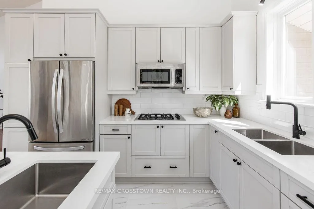 Photo 13 of 10 Beechwood Road, Oro-Medonte, Horseshoe Valley — HOMEH