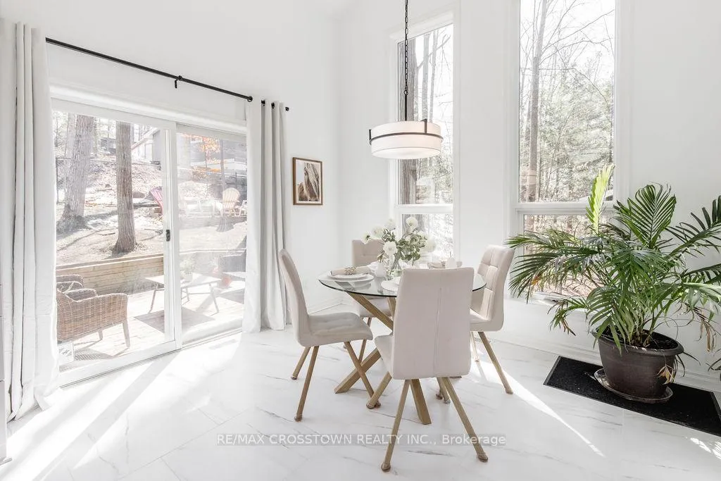 Photo 16 of 10 Beechwood Road, Oro-Medonte, Horseshoe Valley — HOMEH