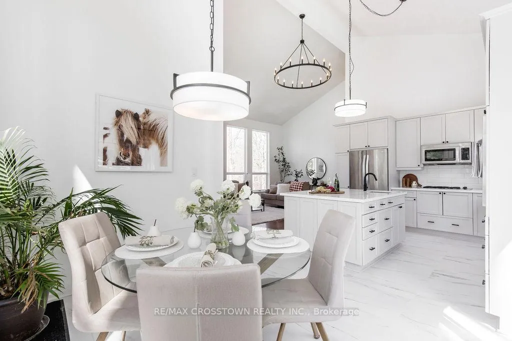 Photo 17 of 10 Beechwood Road, Oro-Medonte, Horseshoe Valley — HOMEH