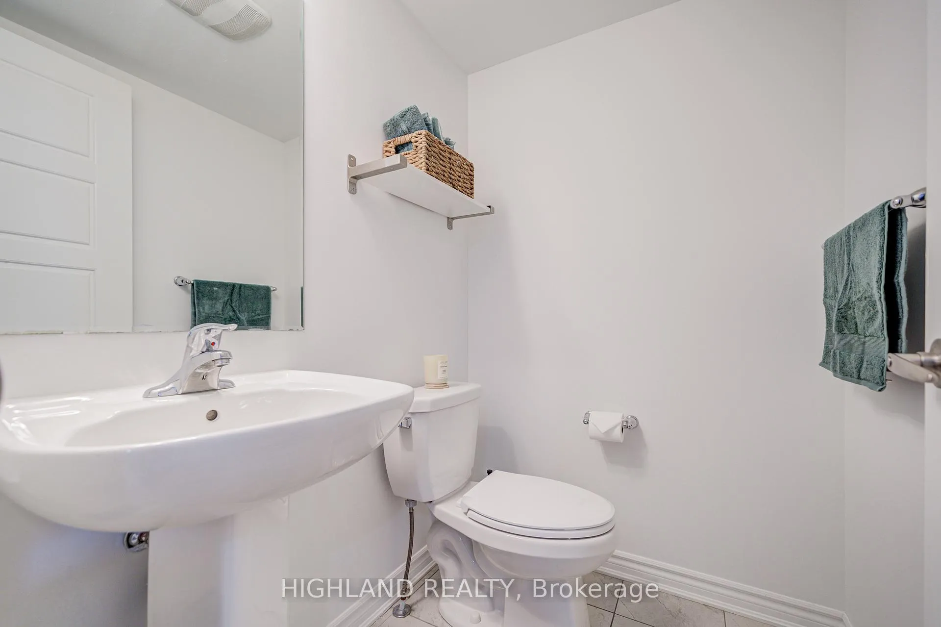 Photo 6 of 283 Murlock Heights, Milton, Ford — HOMEH
