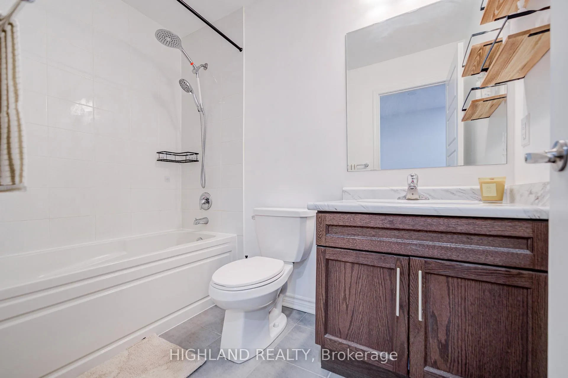 Photo 15 of 283 Murlock Heights, Milton, Ford — HOMEH