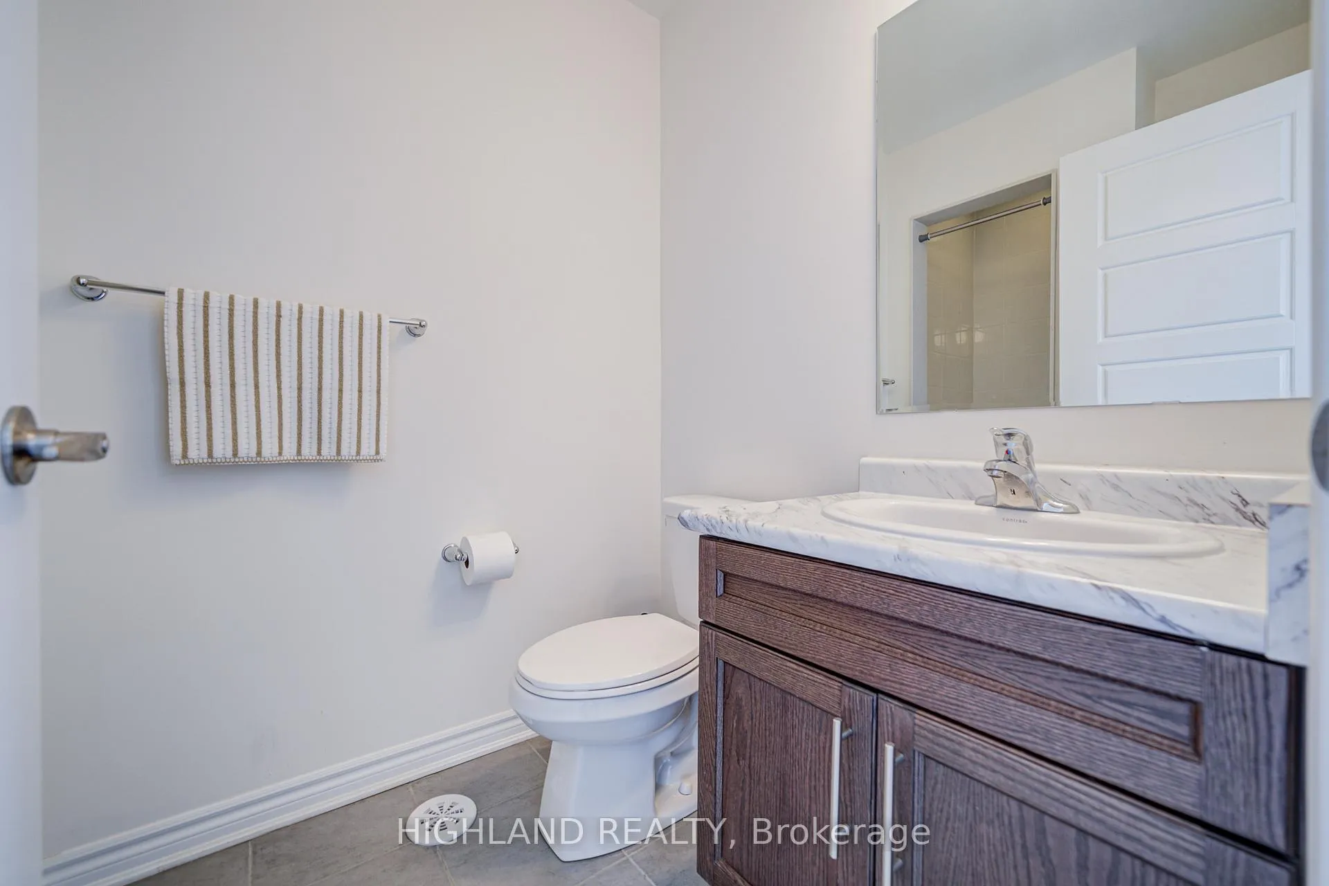 Photo 21 of 283 Murlock Heights, Milton, Ford — HOMEH