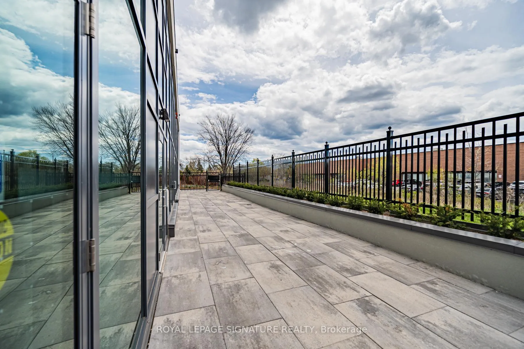 Photo 35 of Unit 2006, 1435 Celebration Drive, Pickering, Bay Ridges — HOMEH