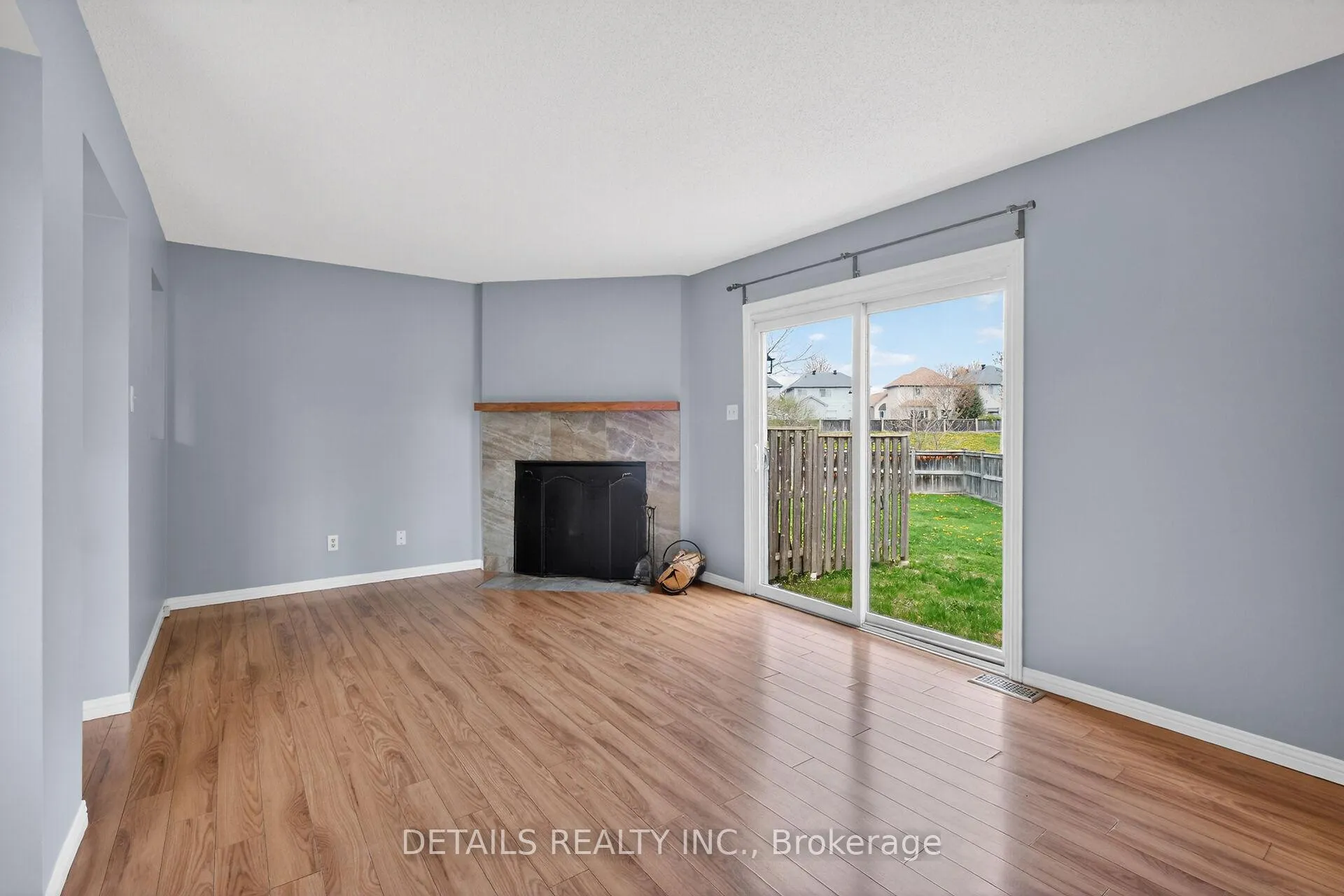 Photo 21 of Unit 43, 23 Clifford Private, Ottawa, Hunt Club Park — HOMEH