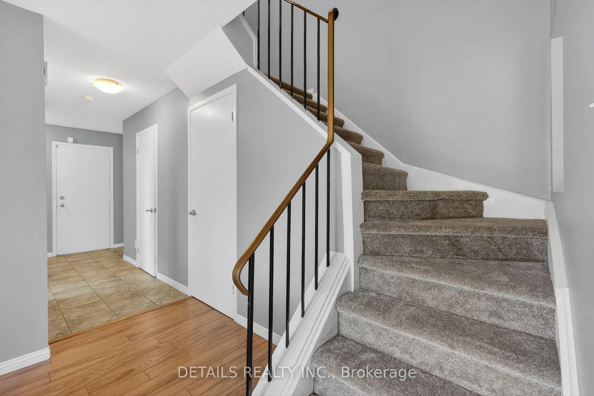 Photo 28 of Unit 43, 23 Clifford Private, Ottawa, Hunt Club Park — HOMEH