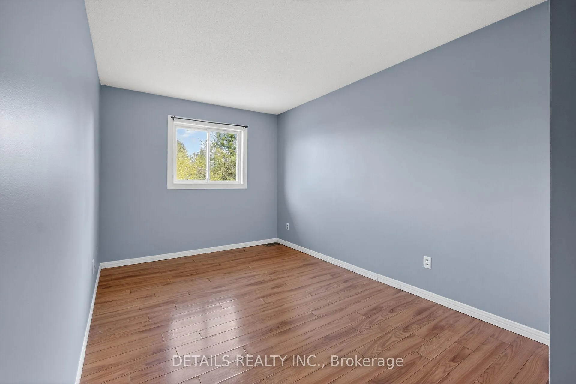 Photo 41 of Unit 43, 23 Clifford Private, Ottawa, Hunt Club Park — HOMEH