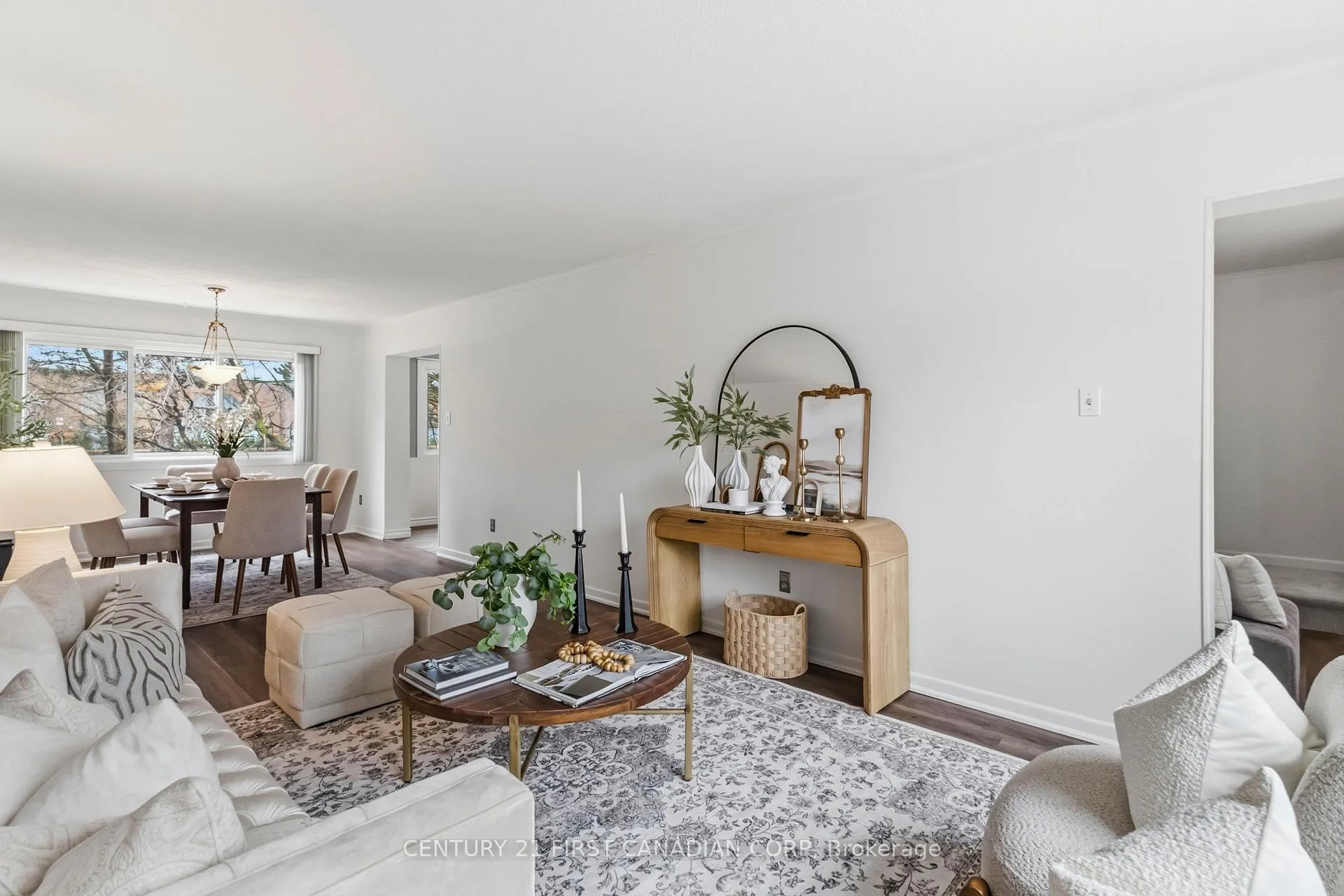 Photo 10 of 731 Wilkins Street, London, South R — HOMEH
