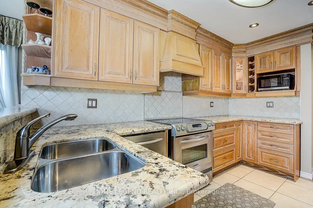 Photo 15 of 142 Highgate Drive, Markham, Milliken Mills West — HOMEH
