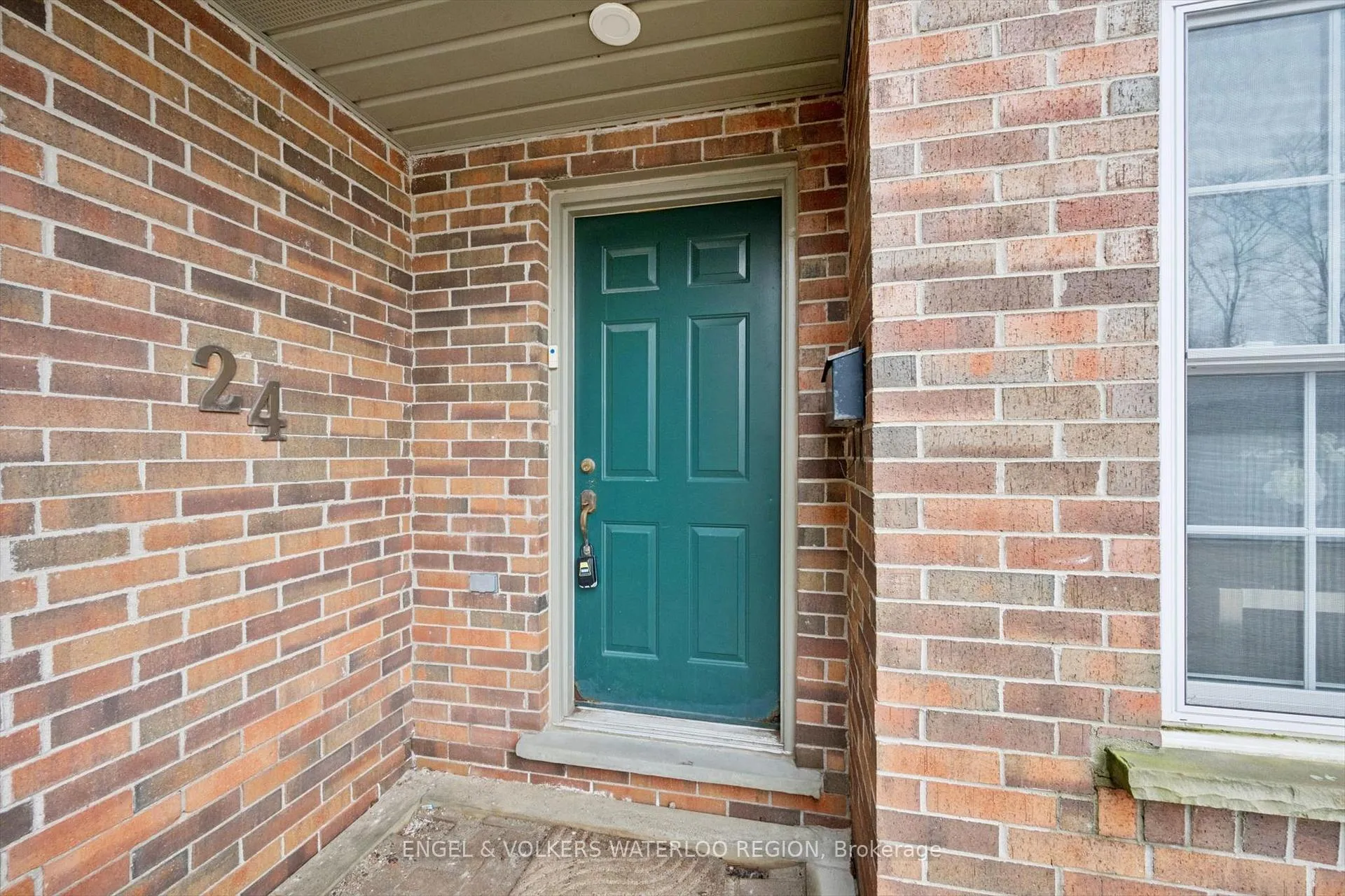 Photo 6 of Unit 24, 250 Keats Way, Waterloo — HOMEH