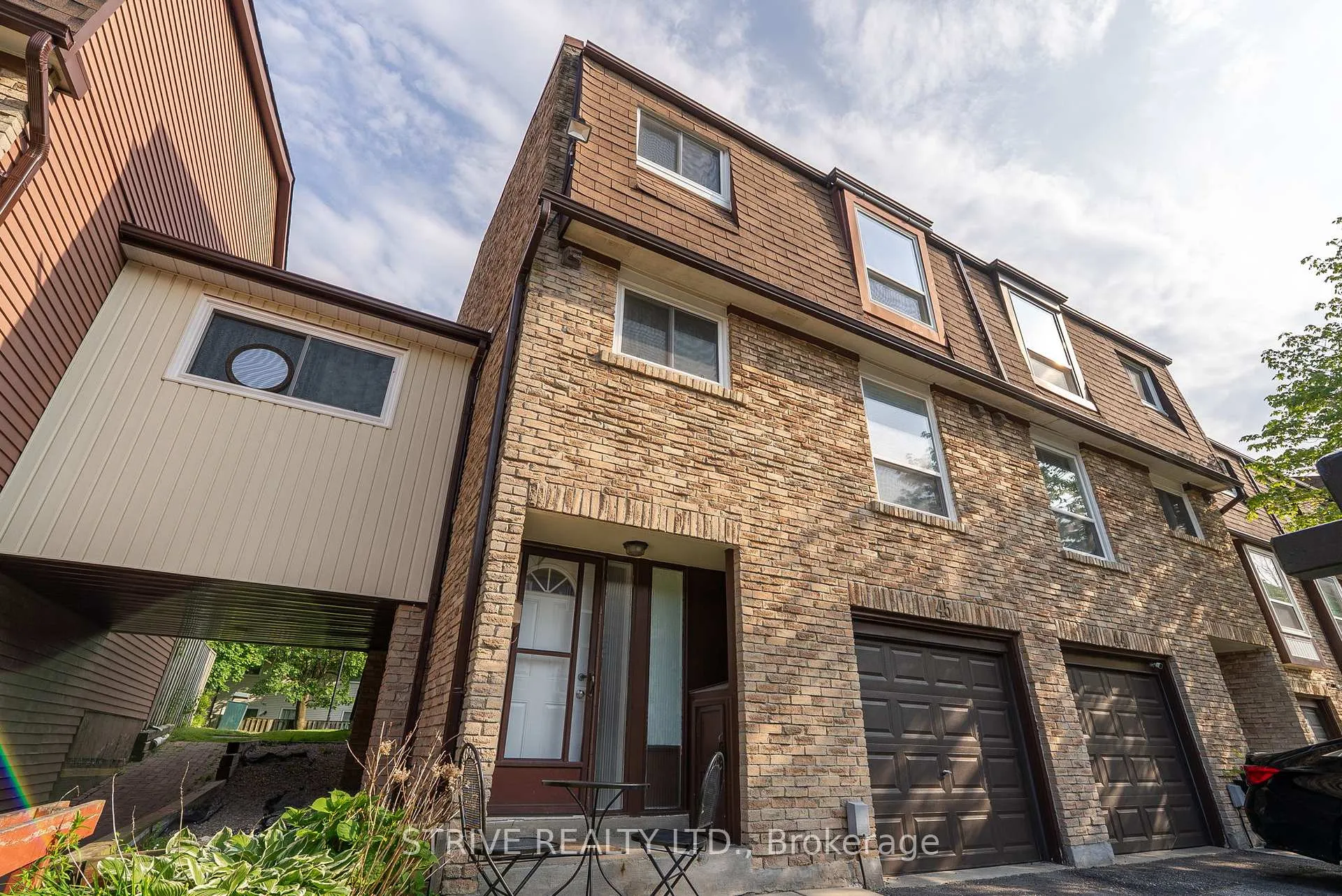Photo 3 of Unit 45, 222 Pearson Street, Oshawa, O'Neill — HOMEH