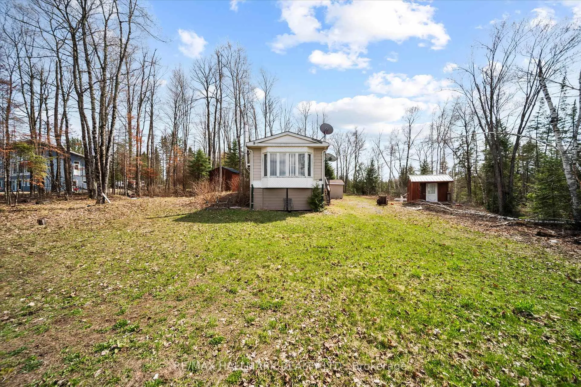 Photo 3 of 2000 County Road 620 Drive, North Kawartha — HOMEH