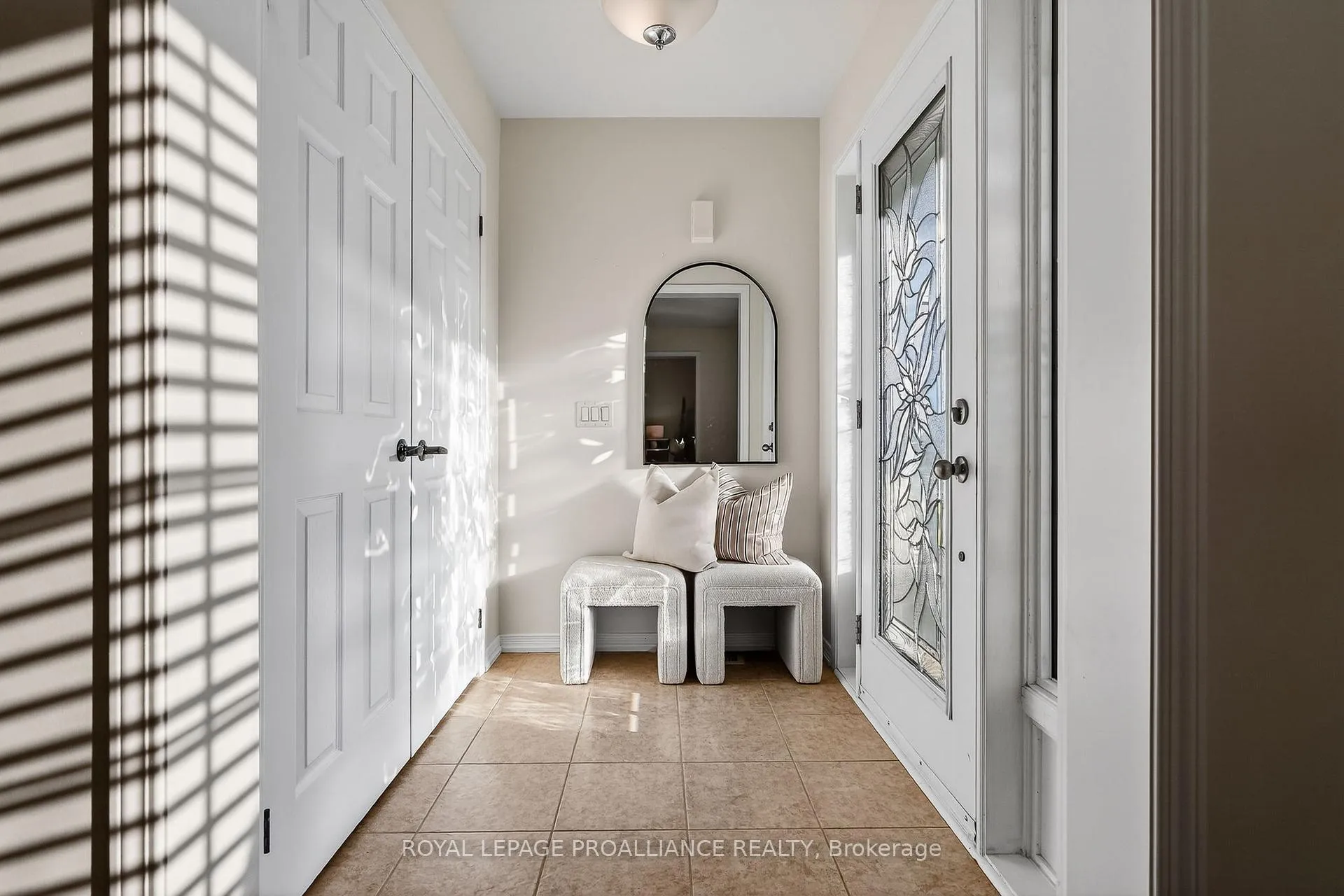 Photo 3 of 868 Mcmurdo Drive, Cobourg — HOMEH