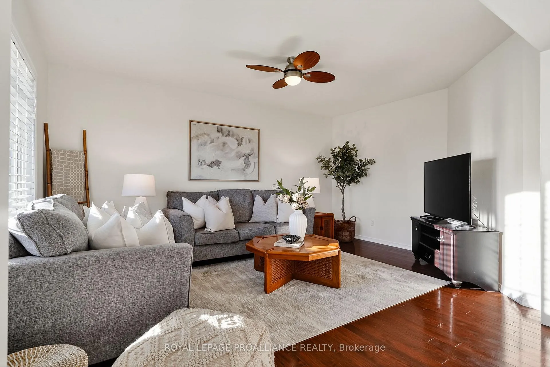 Photo 9 of 868 Mcmurdo Drive, Cobourg — HOMEH