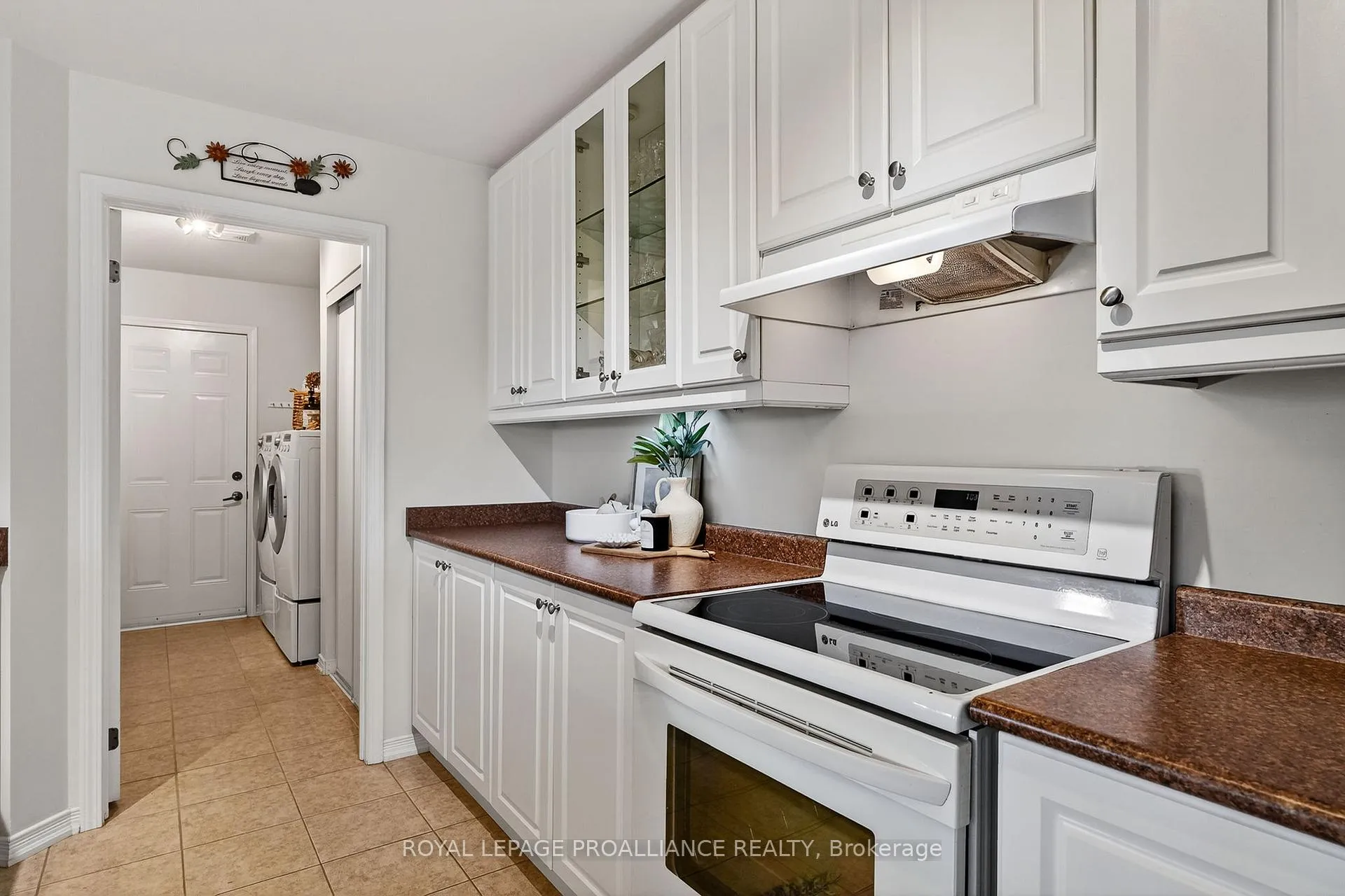 Photo 15 of 868 Mcmurdo Drive, Cobourg — HOMEH