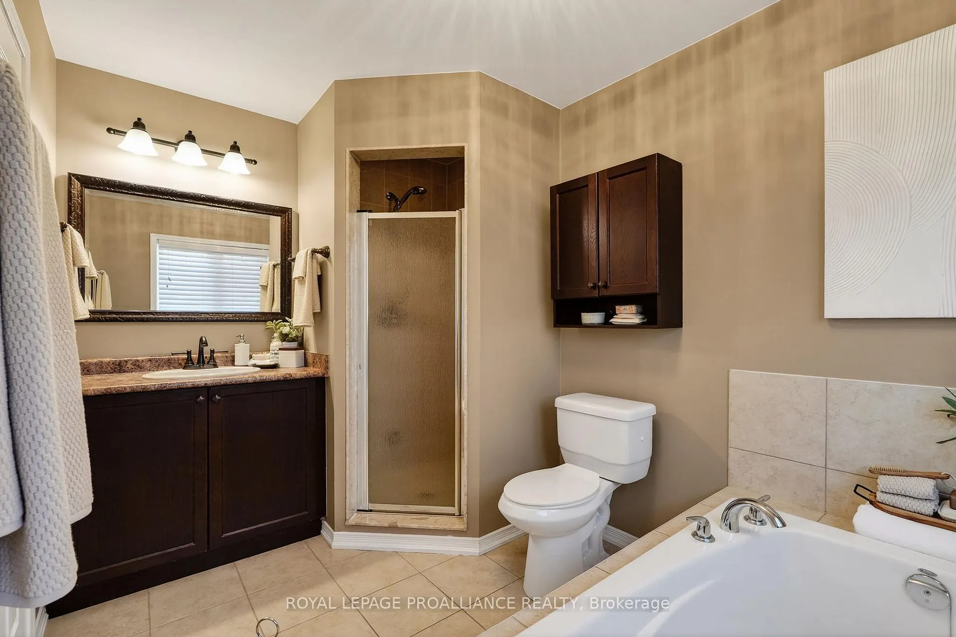 Photo 23 of 868 Mcmurdo Drive, Cobourg — HOMEH