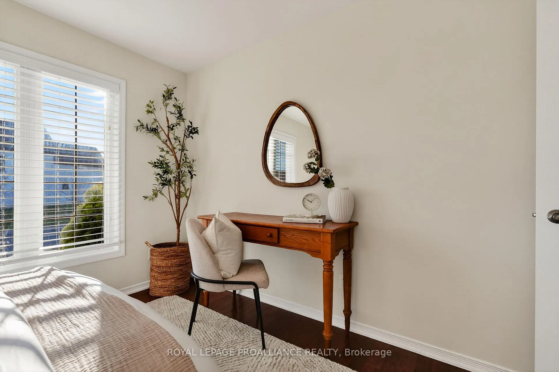 Photo 25 of 868 Mcmurdo Drive, Cobourg — HOMEH