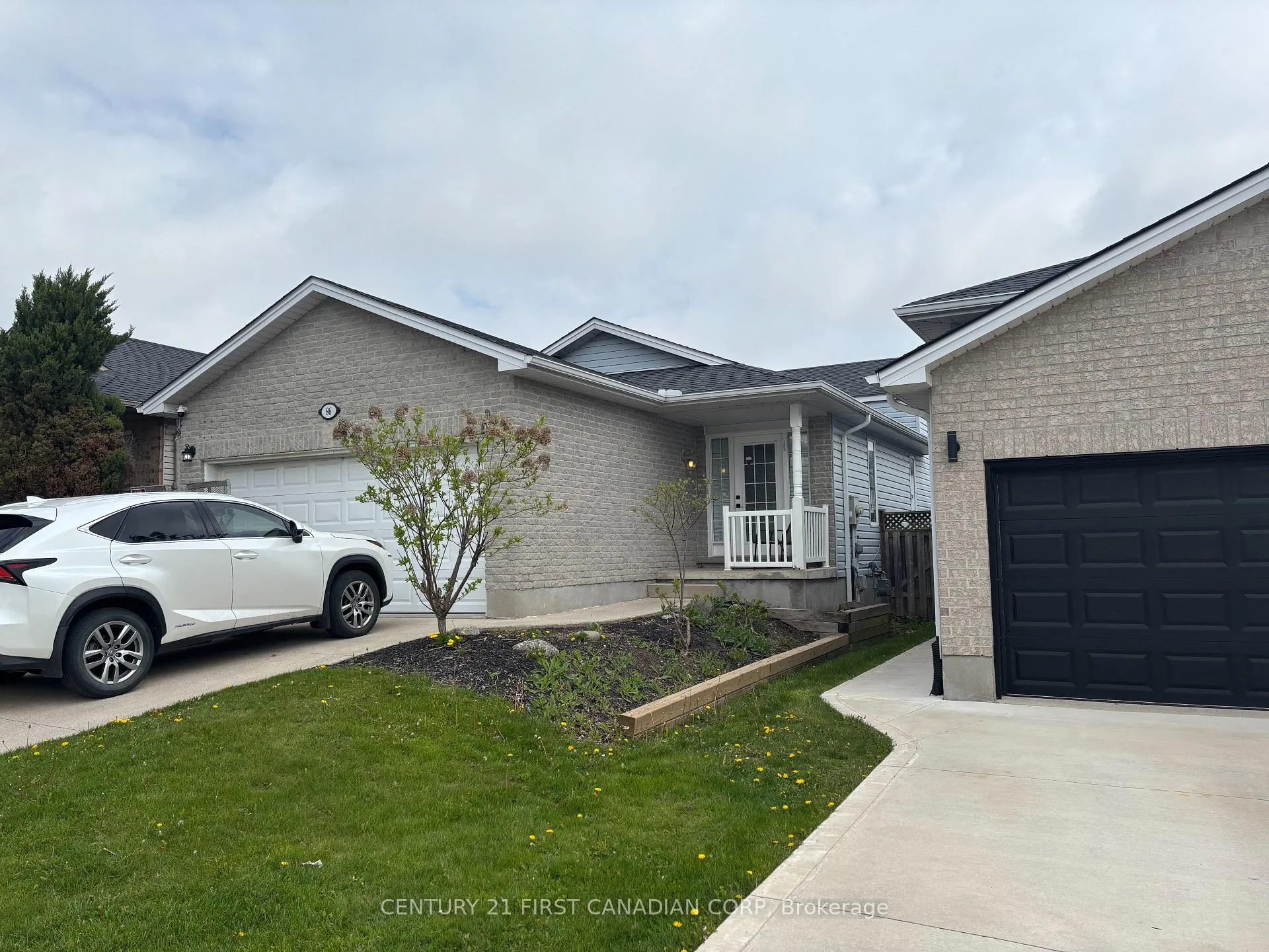 Photo 3 of Unit Lower level, 86 Loggers Grove, London, East P — HOMEH
