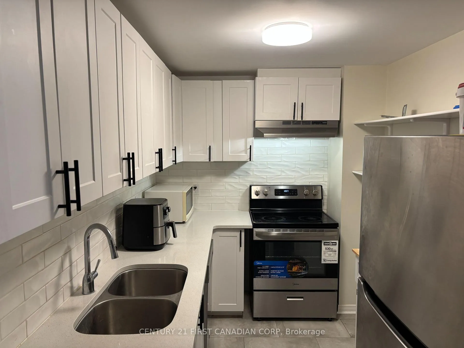 Photo 10 of Unit Lower level, 86 Loggers Grove, London, East P — HOMEH